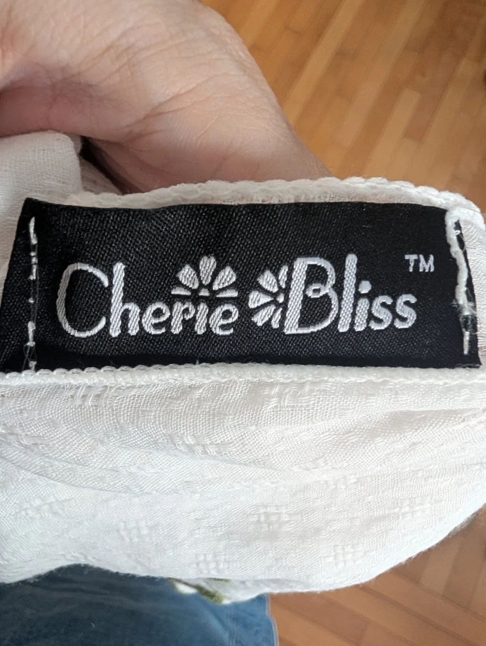 Cherie Bliss Embroidered Cover Up - Picture 5 of 5